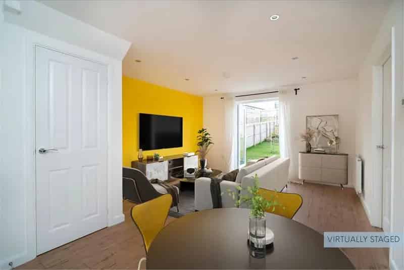 3 Bed Detached House Penicuik Modern Upgrades Family Home