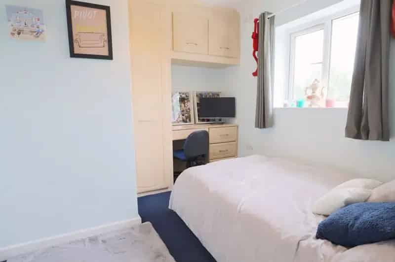 2 Bedroom House to Rent in Pinhoe Near Train Station