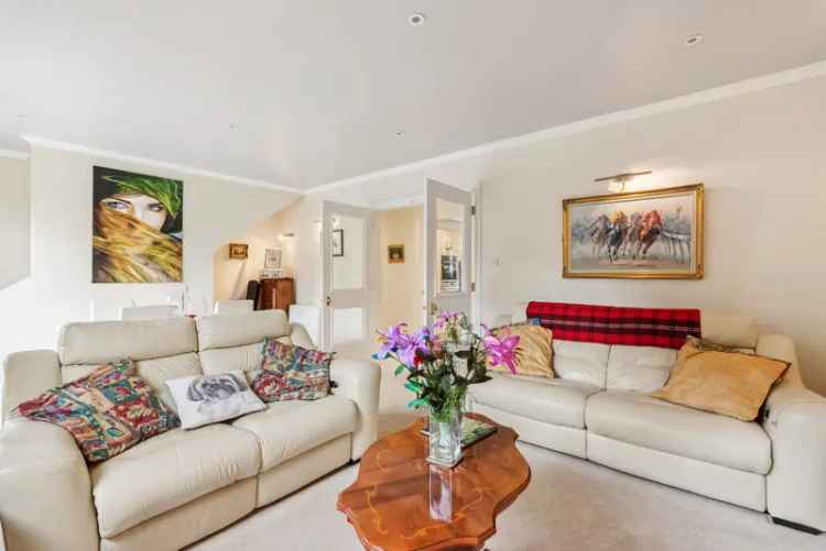 Apartment for sale with 3 bedrooms, Windsor Road, Ascot