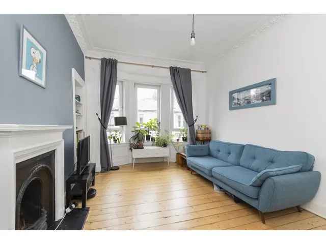 3 Bedroom Flat for Sale Easter Road Edinburgh