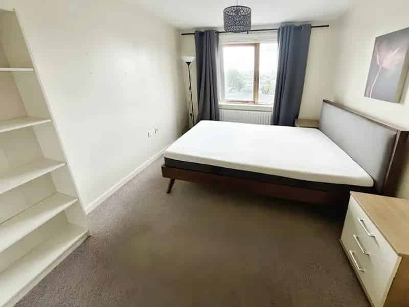 1 Bedroom Flat to Rent in London E13 - Roof Terrace