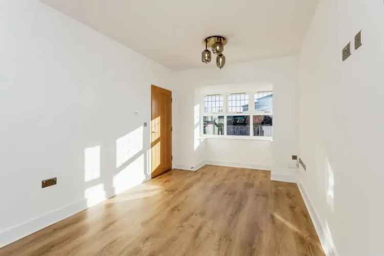 Luxury 3-Bedroom Home near Wollaton Hall and Park