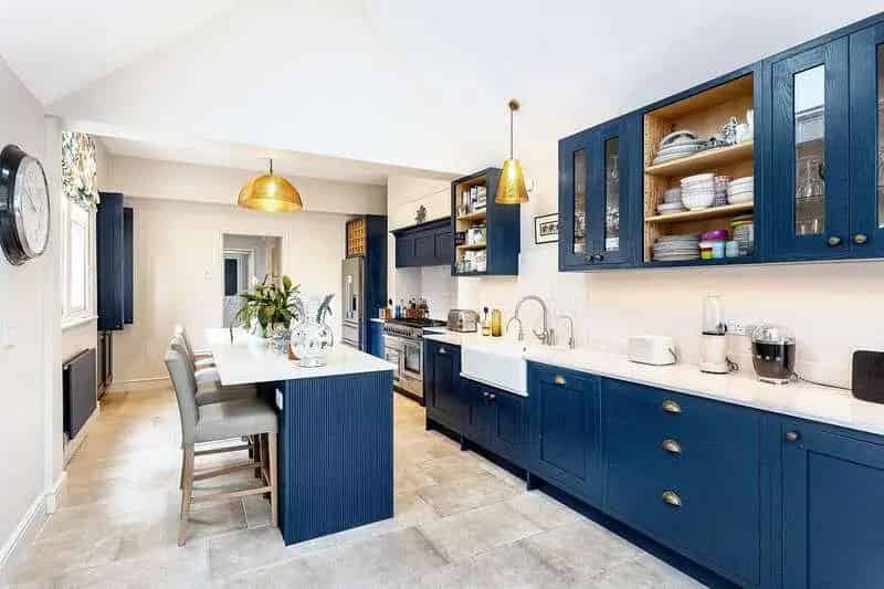 6 Bed Family Home Near City Centre