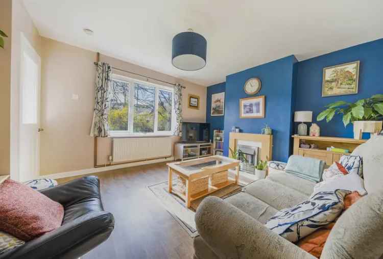 2 Bedroom House for Sale Near Shops and Schools
