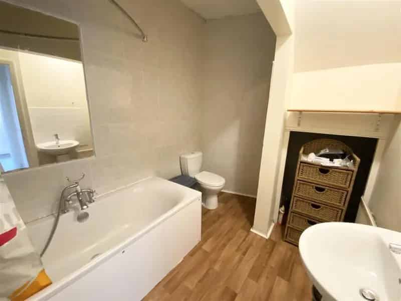 3 Bedroom Apartment Clarendon Park Leicester