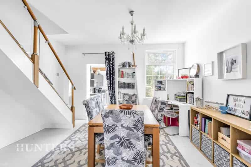 2 Bedroom House For Sale Near City Centre