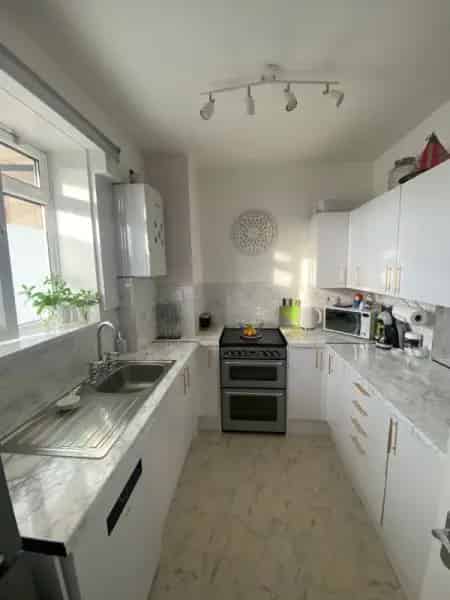 Flat For Rent , 10, St. Ann's Terrace, London, England
