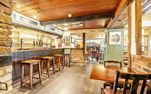 Red Lion Pub, Woolverton, Bath: Freehold or Leasehold Opportunity