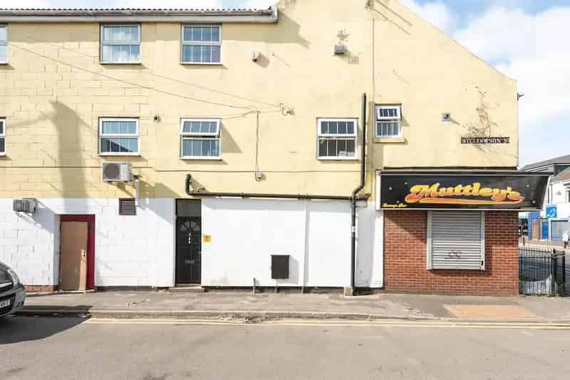 5 Bedroom HMO House Multiple Occupation For Sale