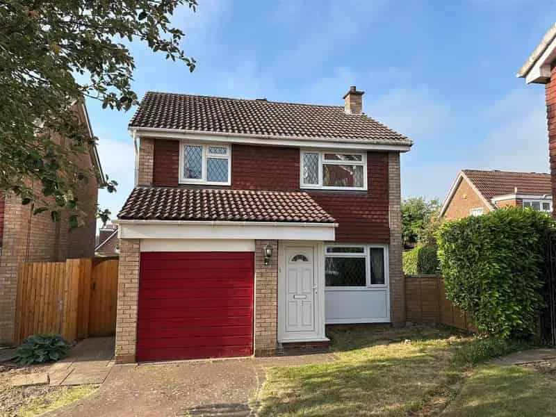 3 Bedroom Detached House for Sale