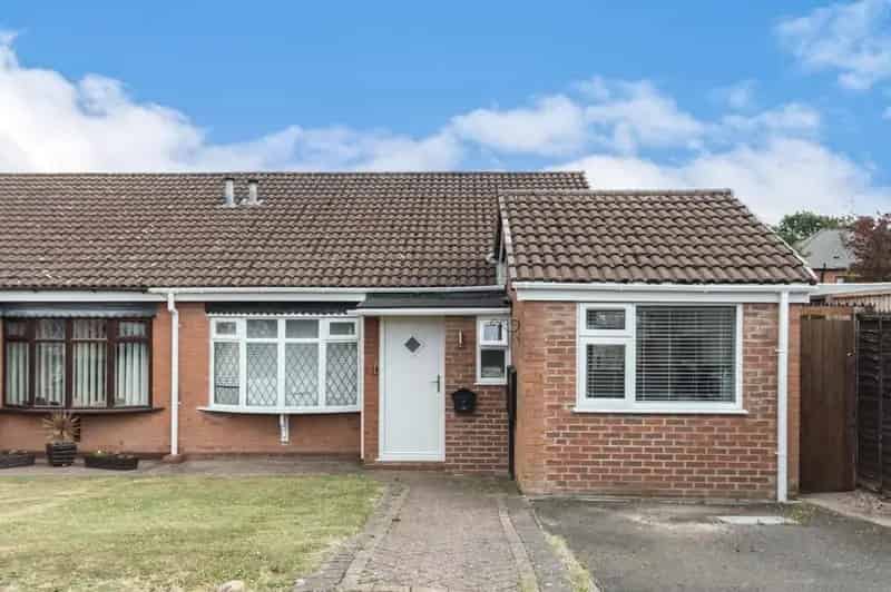 2 Bedroom Bungalow For Sale - Recently Renovated