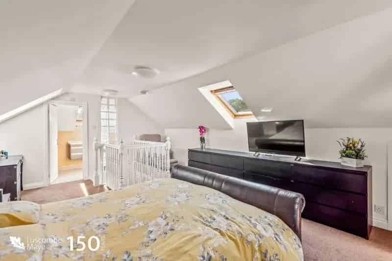 4 Bed Detached Bungalow For Sale