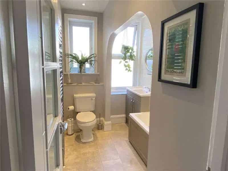 2 Bed Flat for Sale Ashley Cross Village