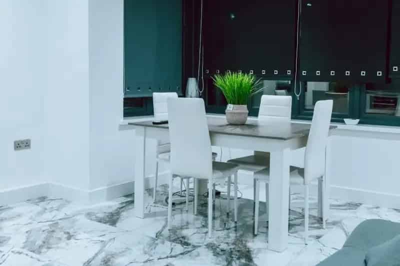 Breathtaking Modern One Double Bedroom Apartment Near Purley Station