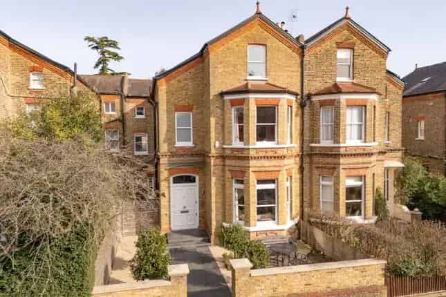 5 Bedroom Victorian House Wimbledon Village
