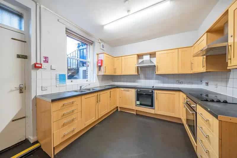 Spacious Detached Period Home Overlooking Myatt's Field Park SE5