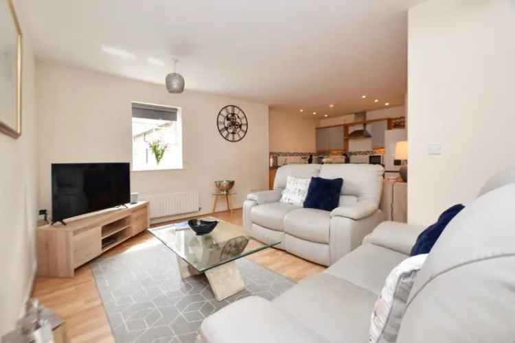 Apartment For Sale in Coventry, England