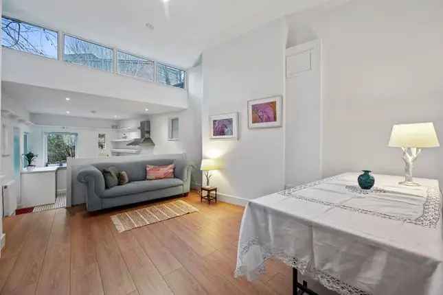 4 5 Bedroom Maisonette for Sale in London W6