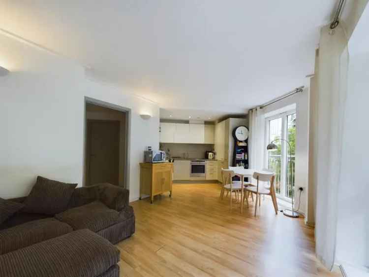2 Bedroom Flat to Rent Seacon Wharf