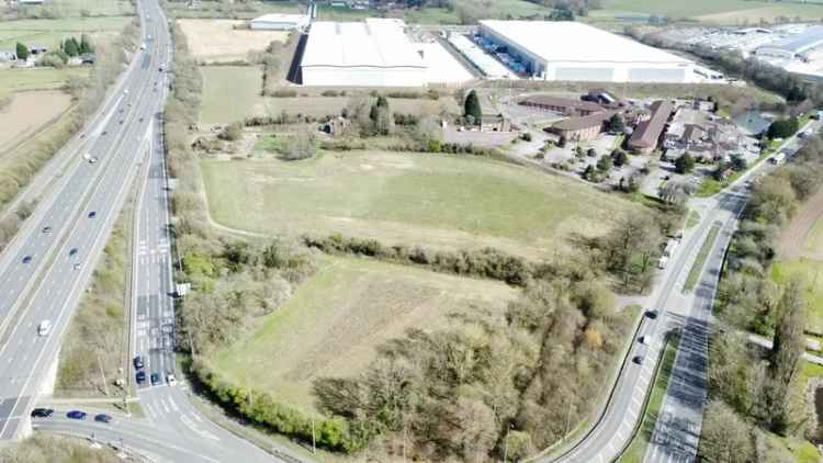 17.1 Acre Farmland with Farmhouse near M69 and A5