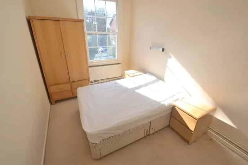 1 Bedroom Flat to Rent Reading Allocated Parking