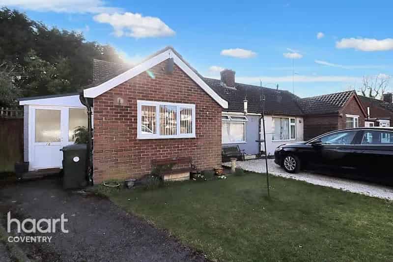 2 Bedroom Bungalow for Sale Near London Road