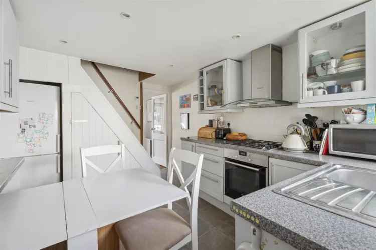 Terraced House for sale with 2 bedrooms, George Street, Berkhamsted