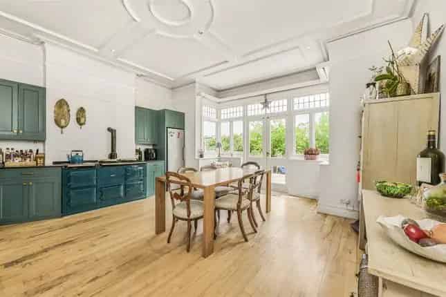 Six Bedroom Semi-Detached House Wimbledon SW19