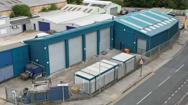 Industrial Workshops with Secure Yard and High Visibility
