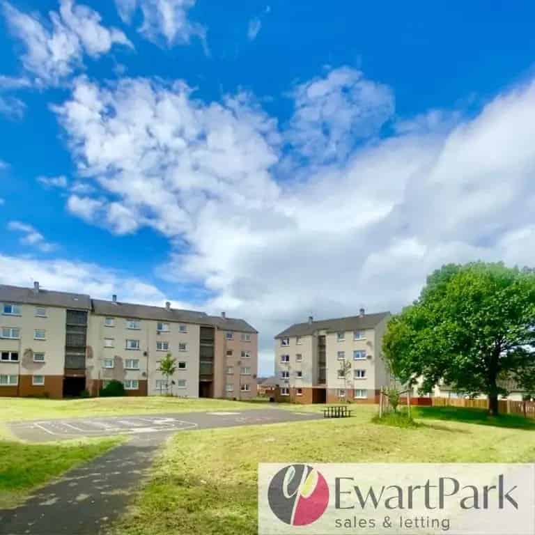 2 Bedroom Flat to Rent