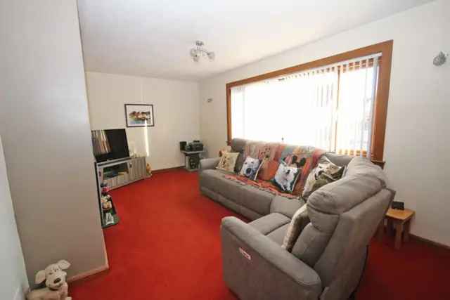 2 Bedroom Bungalow for Sale in Buckie