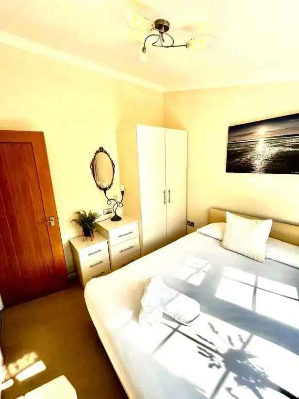 2 Bed Park Home for Sale in Vale of York