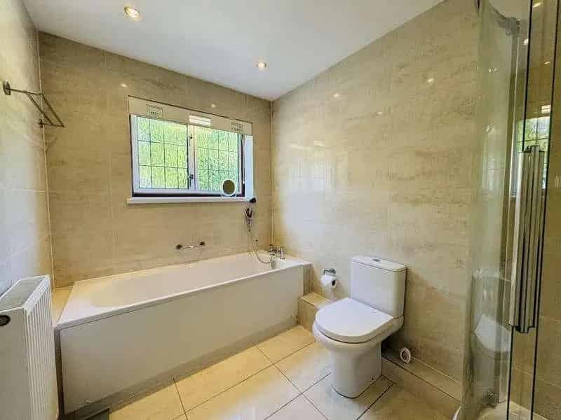 3 Bed Detached House For Sale