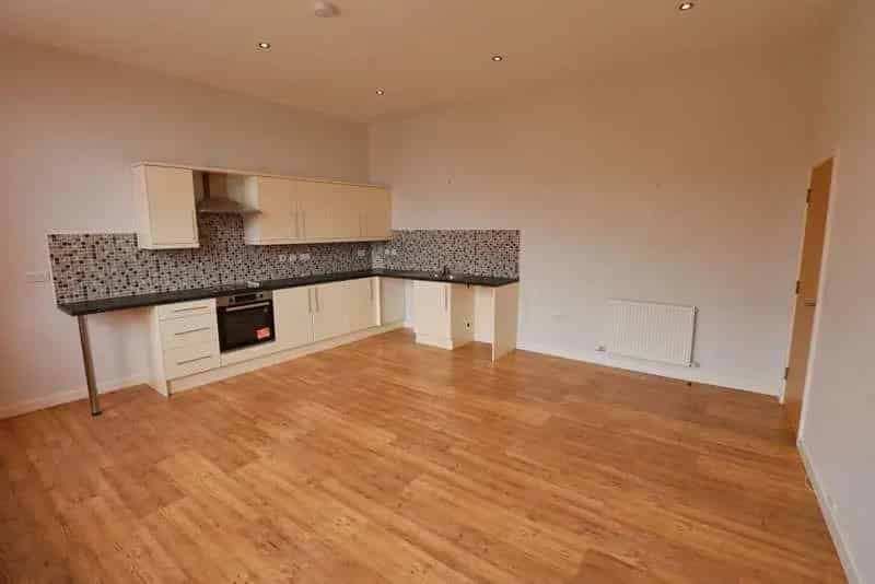 2 Bed Flat for Sale Near Hinckley Town Centre