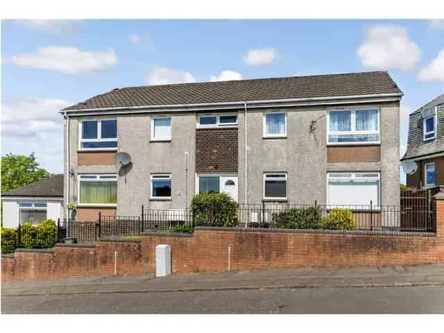 1 Bedroom Flat for Sale in Largs