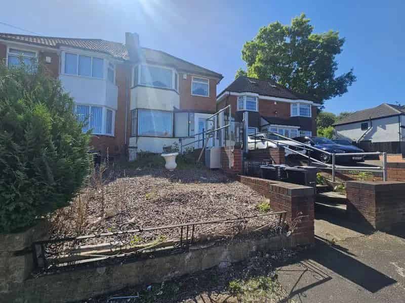3 Bedroom House For Sale