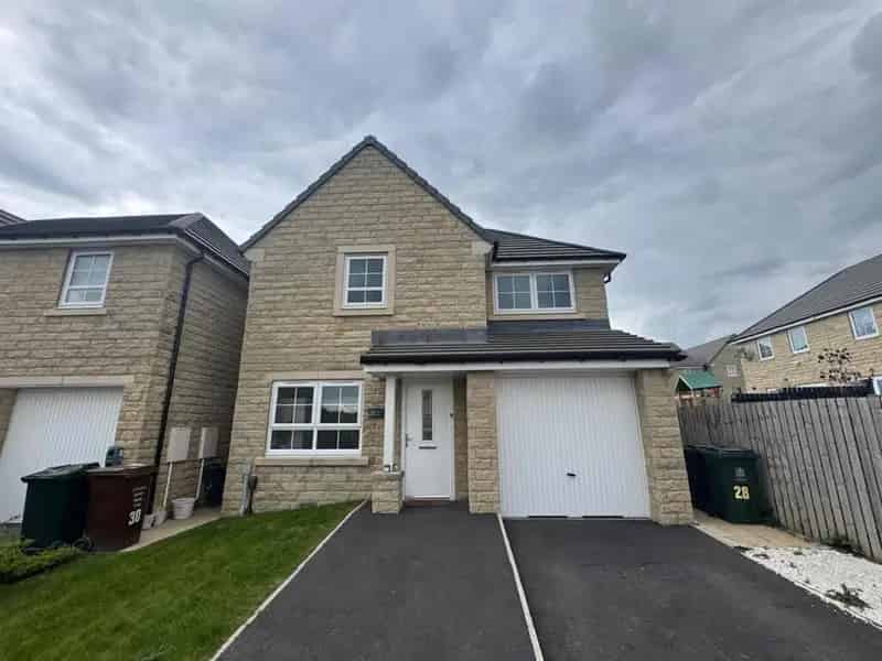 3 Bedroom Detached House For Sale Eccleshill