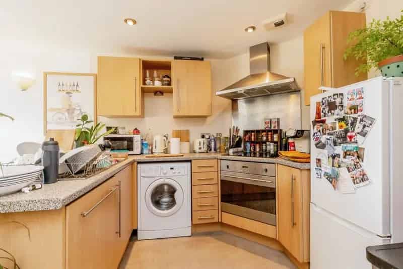 One Bedroom Apartment Deanery Road Bristol