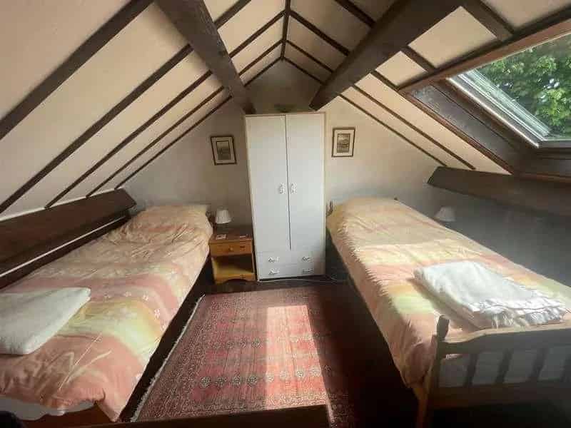3 Bed Barn Conversion For Sale