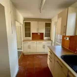 3 rooms flat of 162 m² in Birmingham