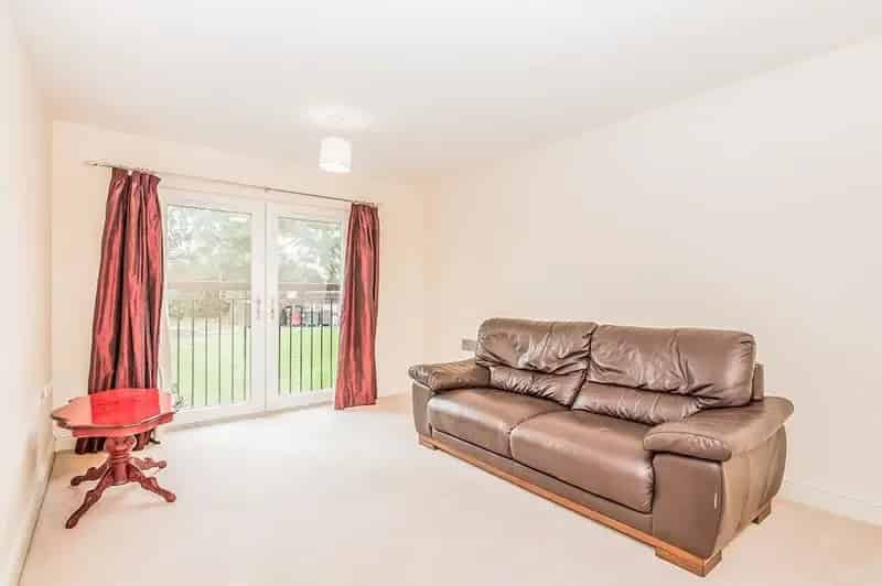 1 Bedroom Flat to Rent Manchester M14 Available April 2025