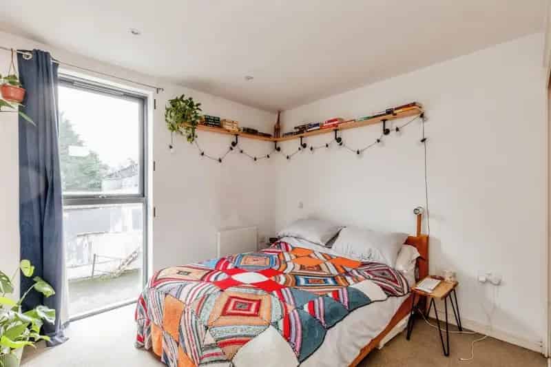 Spacious Airpoint Apartment with Private Patio Two Bedrooms