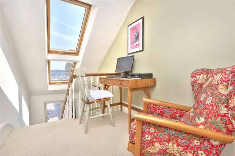 3 Bedroom Maisonette near Seven Dials Brighton