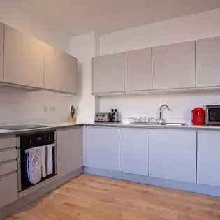 2 Room 151m² Flat Manchester Modern City Living