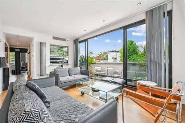 Elm Park Road, London, SW3 6AX | Property for sale | Savills