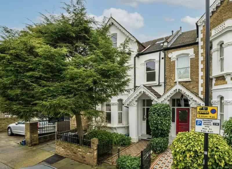 Flat For Sale , Arlington Gardens, London, England
