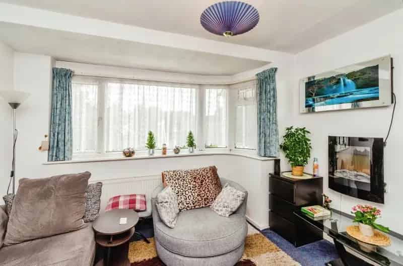 Three Bedroom Semi-Detached House For Sale
