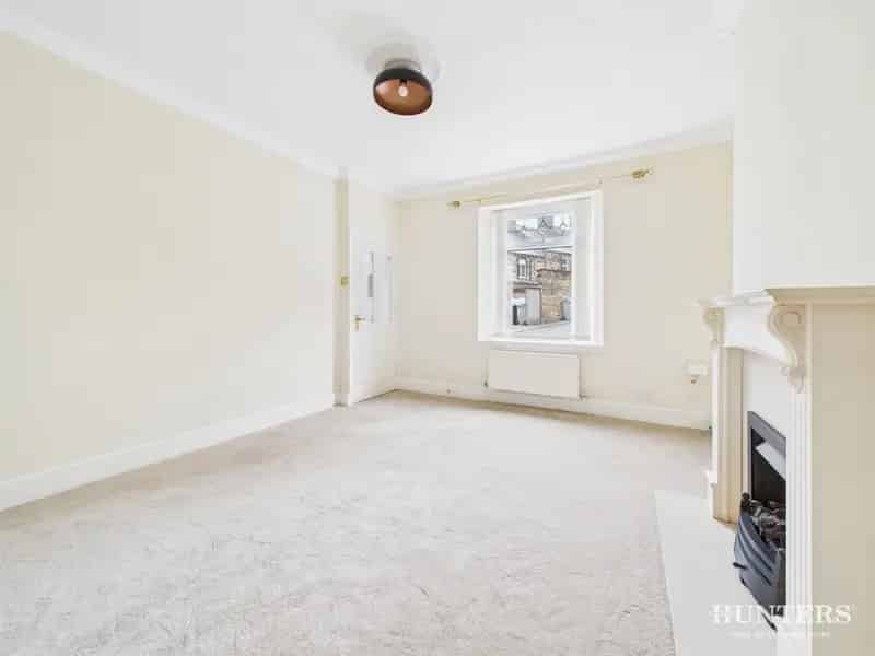 2 Bedroom House For Sale Near Amenities and Transport