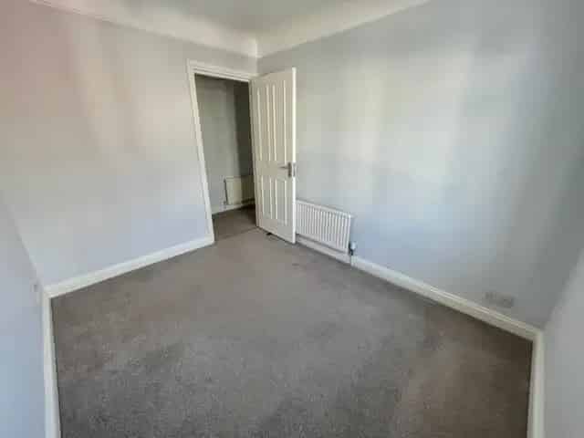 2 Bedroom Art Deco Apartment near Beach - Zero Deposit Guarantee