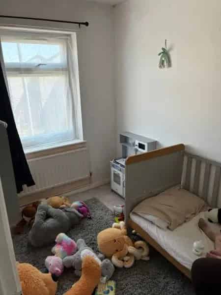 2 Bedroom First Floor Flat Heamoor Pets Allowed